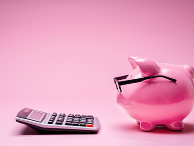 Piggy bank and calculator